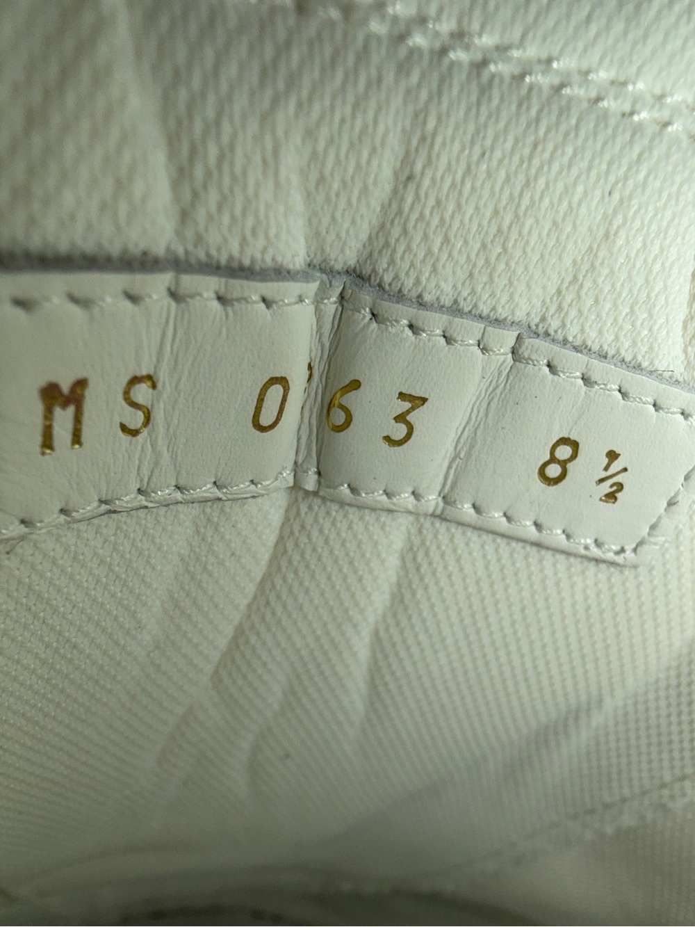 Louis Vuitton Rivoli All-White Sneakers - Embossed Monogram Low-Top - Picture 4 of 7
